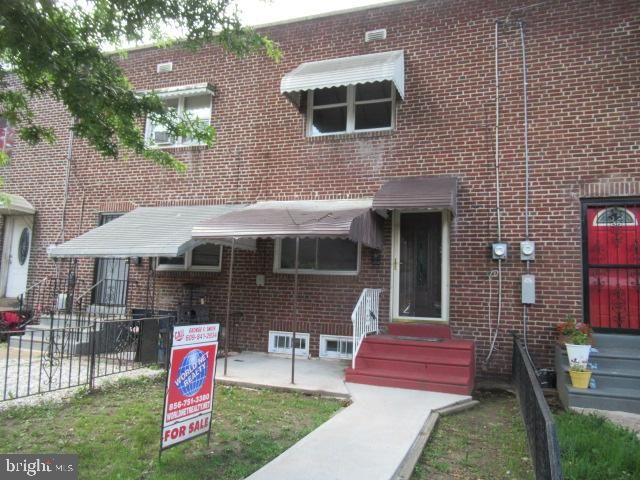 1421 CARL MILLER BLVD, Camden, NJ 08104