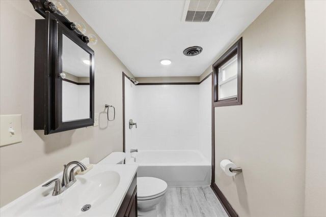 221 W 13th Street, Newport, KY 41071