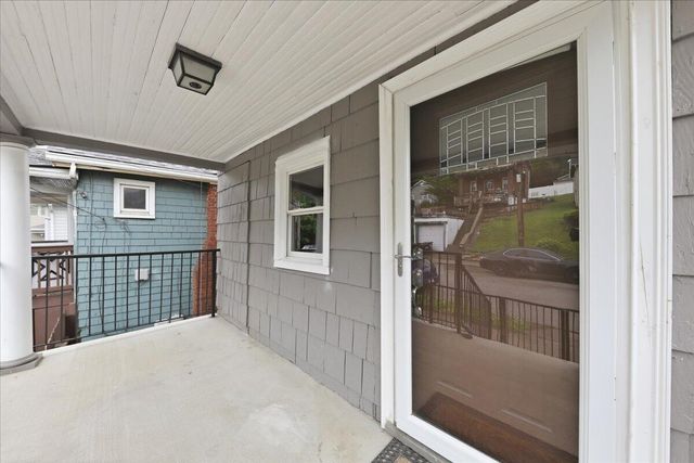 221 W 13th Street, Newport, KY 41071
