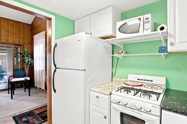 31525 71st STREET, Salem, WI 53168
