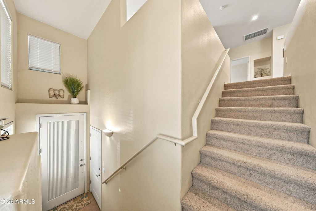 705 W QUEEN CREEK Road 2042, Chandler, AZ 85248 — photo 3