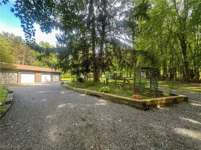 7706 State Route 46, Cortland, OH 44410