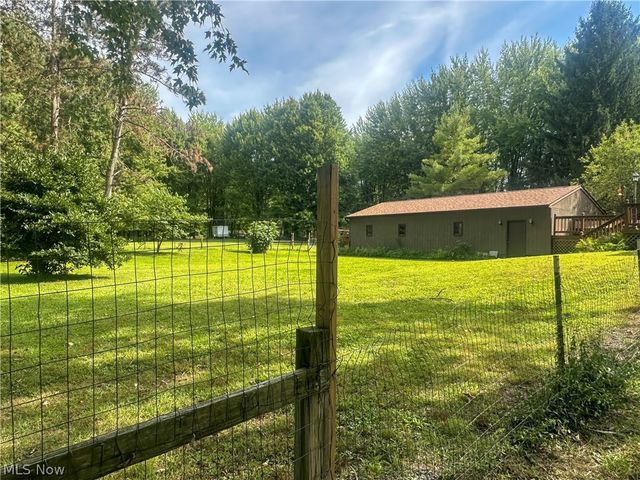 7706 State Route 46, Cortland, OH 44410