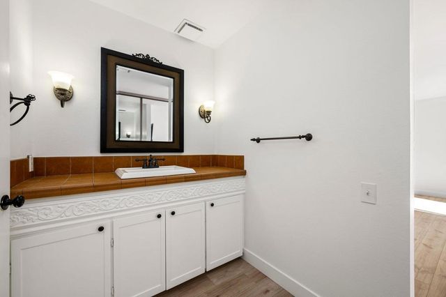 48980 Wildwood Lane, Palm Desert, CA 92260