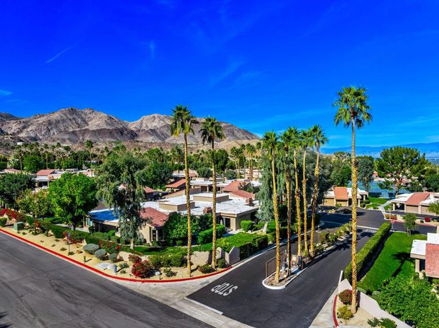 48980 Wildwood Lane, Palm Desert, CA 92260