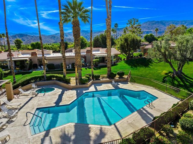 48980 Wildwood Lane, Palm Desert, CA 92260