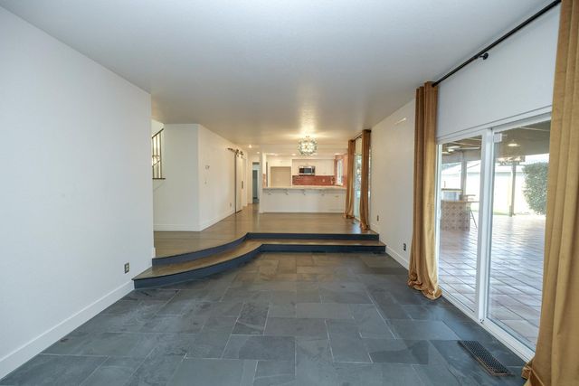 1730 Sylvia Ct, Turlock, CA 95382