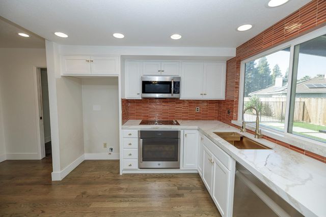 1730 Sylvia Ct, Turlock, CA 95382