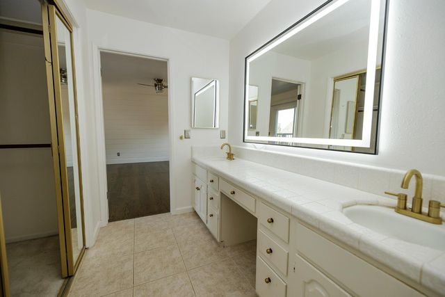 1730 Sylvia Ct, Turlock, CA 95382