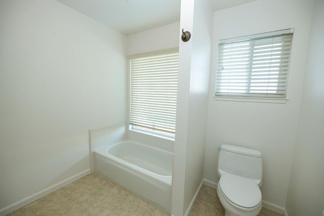 1730 Sylvia Ct, Turlock, CA 95382