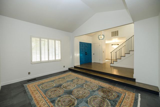 1730 Sylvia Ct, Turlock, CA 95382