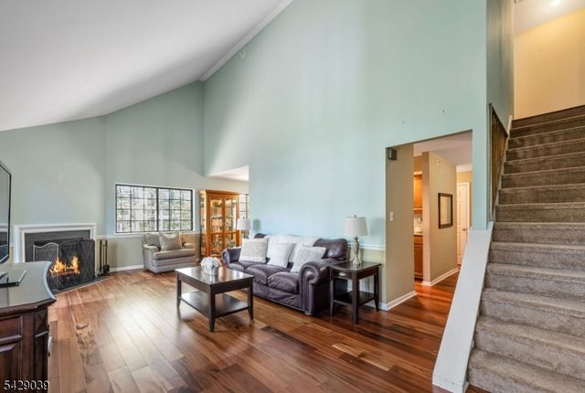3202 Stowe Ln, Mahwah Twp., NJ 07430