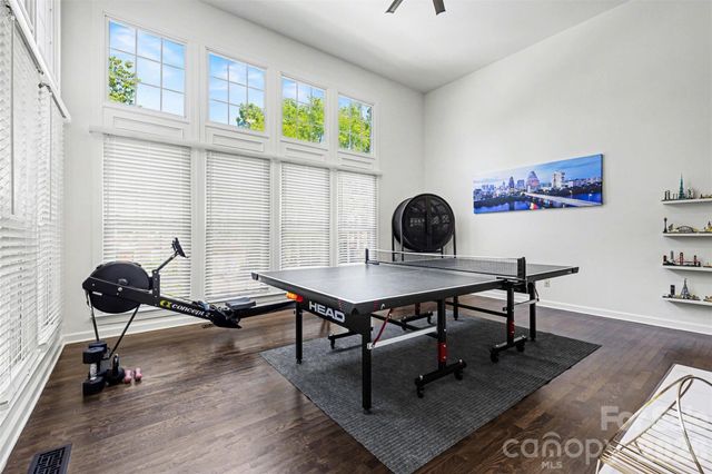 6213 Knightsgate Court, Charlotte, NC 28269