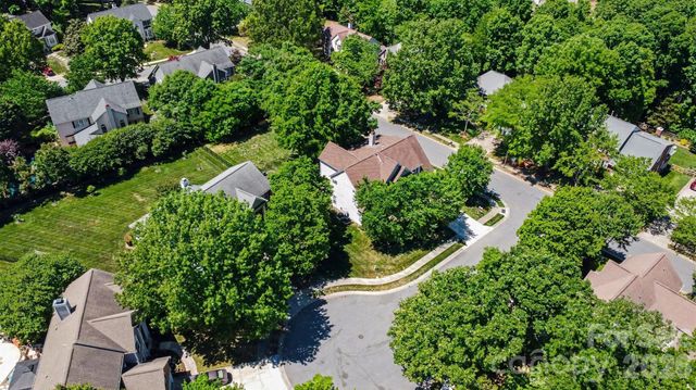 6213 Knightsgate Court, Charlotte, NC 28269