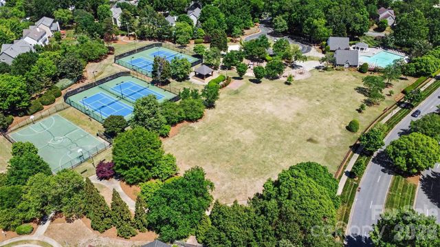 6213 Knightsgate Court, Charlotte, NC 28269
