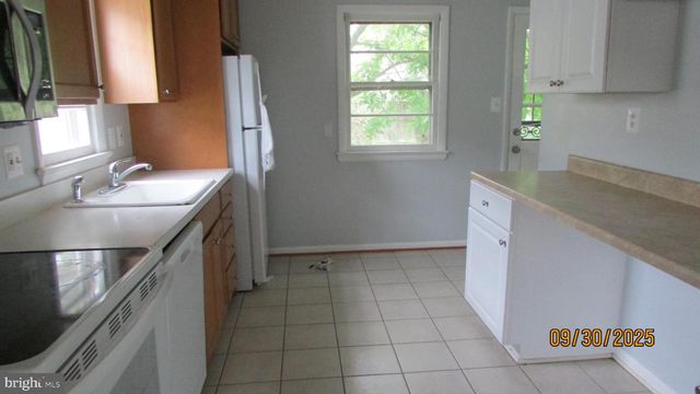 8308 POTOMAC AVE, College Park, MD 20740