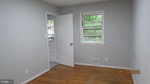 8308 POTOMAC AVE, College Park, MD 20740