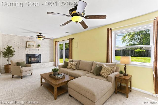 5191 Lynsue Lane, Waterford, MI 48327