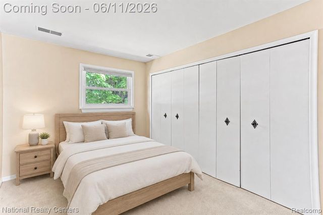 5191 Lynsue Lane, Waterford, MI 48327