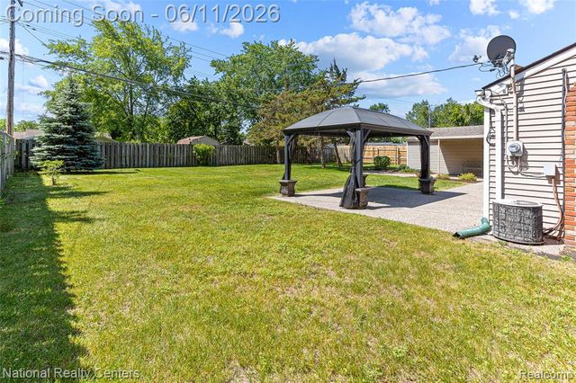 5191 Lynsue Lane, Waterford, MI 48327