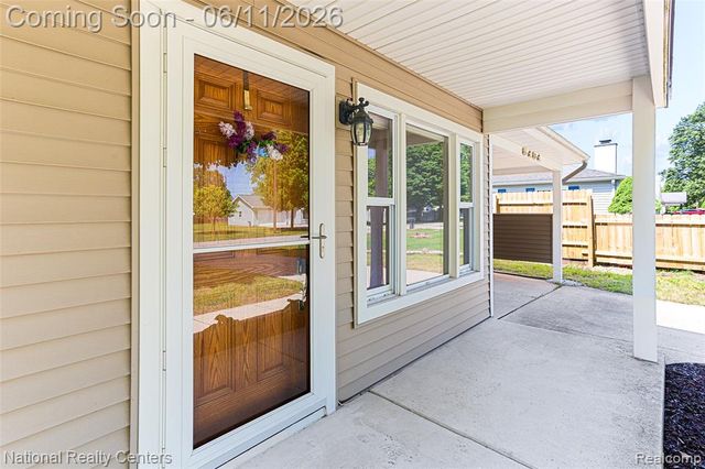 5191 Lynsue Lane, Waterford, MI 48327
