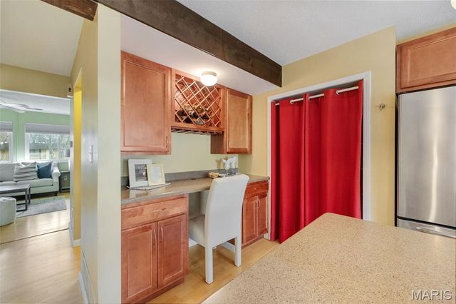 1355 Hampton Rd B, St Charles, MO 63303