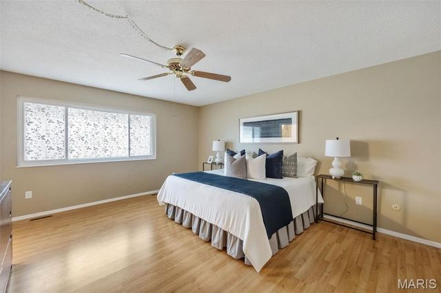 1355 Hampton Rd B, St Charles, MO 63303