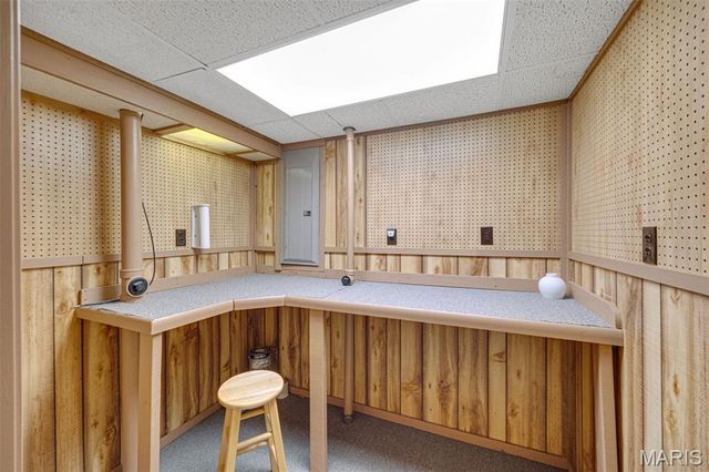 1355 Hampton Rd B, St Charles, MO 63303