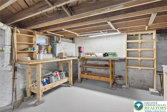 570 Main Street, Coolbaugh Twp, PA 18466