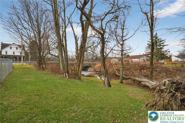 570 Main Street, Coolbaugh Twp, PA 18466