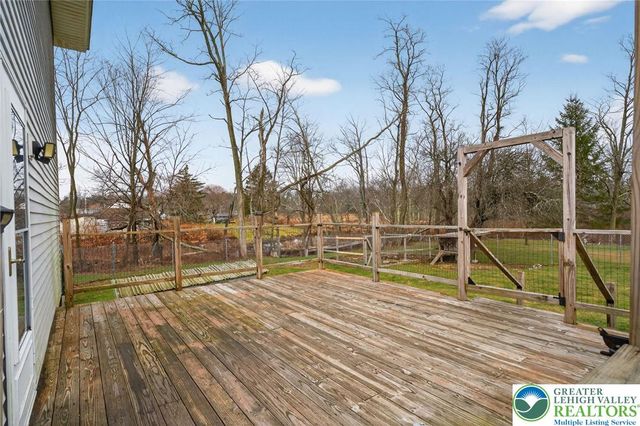 570 Main Street, Coolbaugh Twp, PA 18466