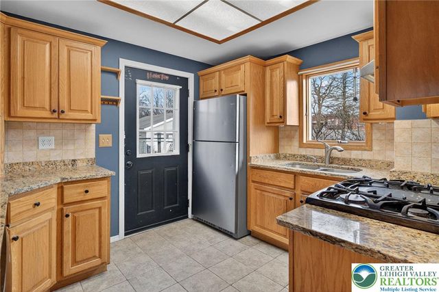 570 Main Street, Coolbaugh Twp, PA 18466