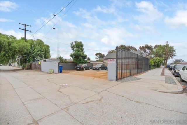 1027-39 S 32nd St, San Diego, CA 92113