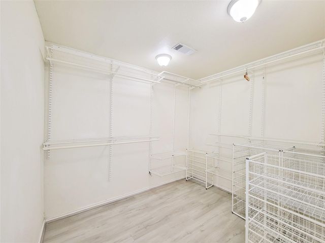 5654 Cheena, Houston, TX 77096