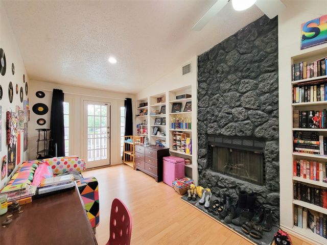 5654 Cheena, Houston, TX 77096