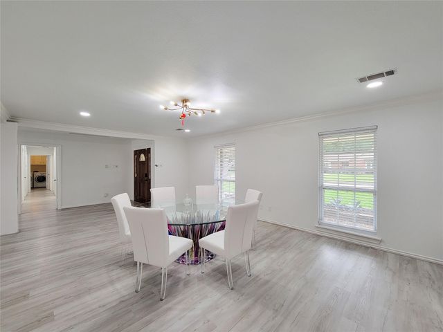 5654 Cheena, Houston, TX 77096