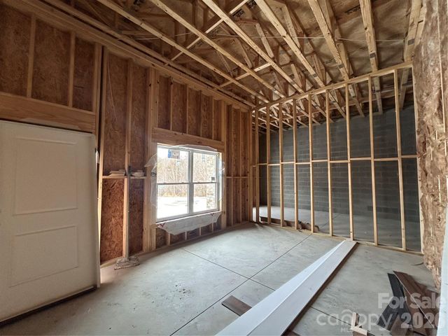 426 Huntington Woods Street SE, Lenoir, NC 28645