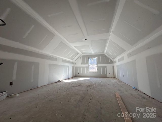 426 Huntington Woods Street SE, Lenoir, NC 28645