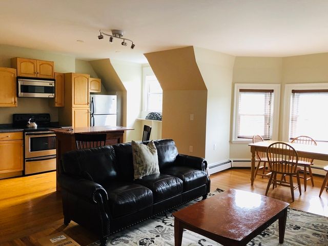 318 Tappan Street 3, Brookline, MA 02445