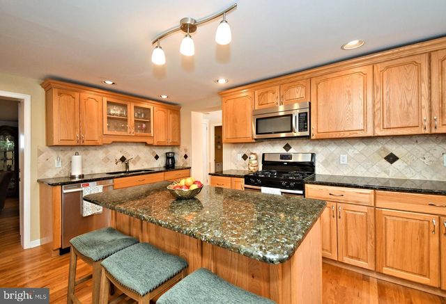 442 ORELAND MILL RD, Oreland, PA 19075