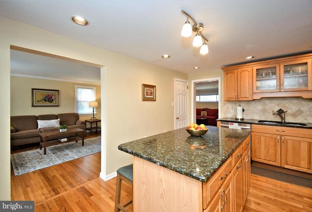 442 ORELAND MILL RD, Oreland, PA 19075