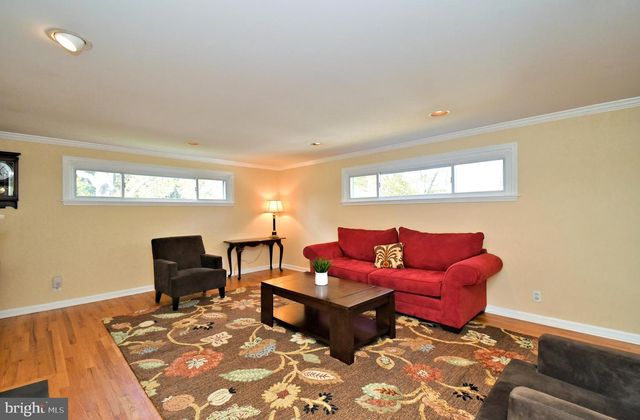 442 ORELAND MILL RD, Oreland, PA 19075