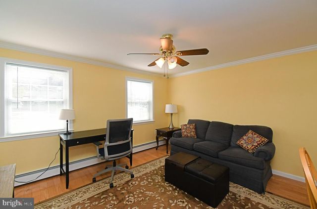 442 ORELAND MILL RD, Oreland, PA 19075