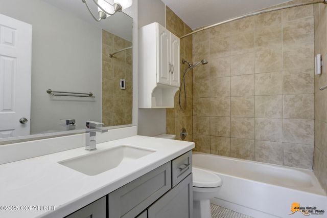 2215 Sunburst Circle, Anchorage, AK 99501