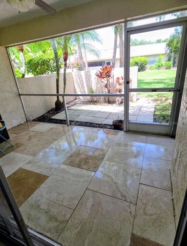 6896 W COUNTRY CLUB LANE 148, Sarasota, FL 34243