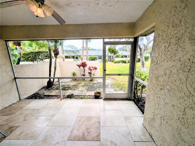 6896 W COUNTRY CLUB LANE 148, Sarasota, FL 34243