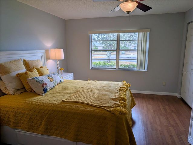 6896 W COUNTRY CLUB LANE 148, Sarasota, FL 34243