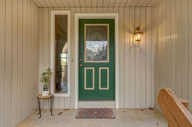 1221 E Knobhill Street, Springfield, MO 65804