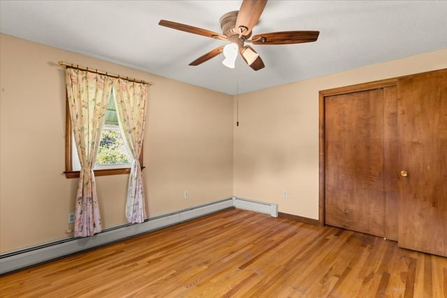 18 Wildwood Ave, Taunton, MA 02780