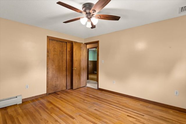 18 Wildwood Ave, Taunton, MA 02780